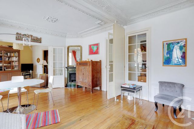 Appartement à vendre - 7 pièces - 130.17 m2 - PARIS - 75015 - ILE-DE-FRANCE - Century 21 Vaugirard Convention Appartement à vendre - 7 pièces - 130.17 m2 - PARIS - 75015 - ILE-DE-FRANCE - Century 21 Vaugirard Convention