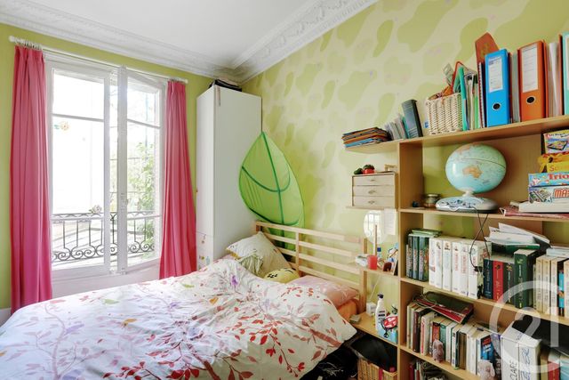 Appartement à vendre - 7 pièces - 130.17 m2 - PARIS - 75015 - ILE-DE-FRANCE - Century 21 Vaugirard Convention Appartement à vendre - 7 pièces - 130.17 m2 - PARIS - 75015 - ILE-DE-FRANCE - Century 21 Vaugirard Convention