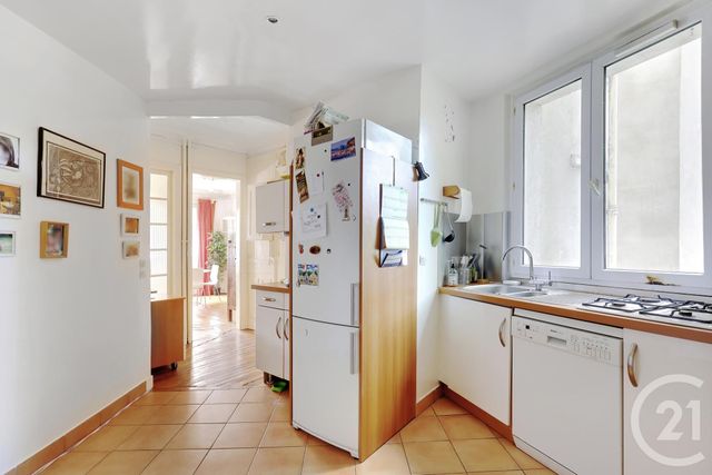 Appartement à vendre - 7 pièces - 130.17 m2 - PARIS - 75015 - ILE-DE-FRANCE - Century 21 Vaugirard Convention Appartement à vendre - 7 pièces - 130.17 m2 - PARIS - 75015 - ILE-DE-FRANCE - Century 21 Vaugirard Convention