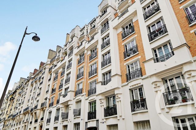 Appartement F3 à vendre - 3 pièces - 69.12 m2 - PARIS - 75015 - ILE-DE-FRANCE - Century 21 Vaugirard Convention