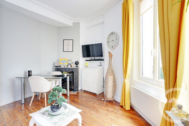 Appartement F2 à vendre - 2 pièces - 38.0 m2 - PARIS - 75015 - ILE-DE-FRANCE - Century 21 Vaugirard Convention