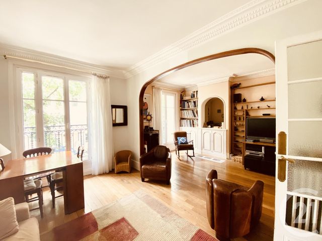 Afficher la photo en grand appartement à vendre - 4 pièces - 78.77 m2 - PARIS - 75015 - ILE-DE-FRANCE - Century 21 Vaugirard Convention