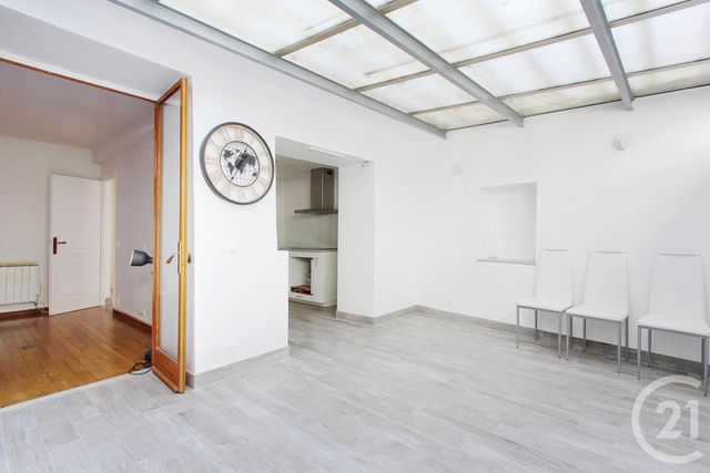 Afficher la photo en grand Appartement F3 à vendre - 3 pièces - 52.18 m2 - CLAMART - 92 - ILE-DE-FRANCE - Century 21 Vaugirard Convention