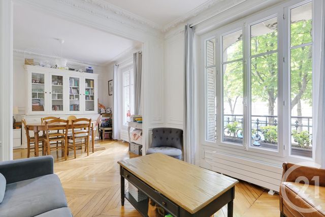 Appartement F3 à vendre - 4 pièces - 70.04 m2 - PARIS - 75015 - ILE-DE-FRANCE - Century 21 Vaugirard Convention