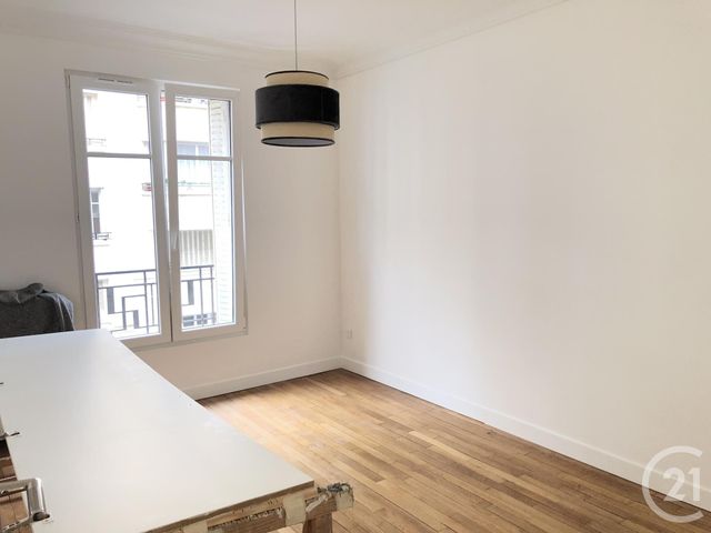 Afficher la photo en grand Appartement F3 à vendre - 3 pièces - 64.09 m2 - PARIS - 75015 - ILE-DE-FRANCE - Century 21 Vaugirard Convention