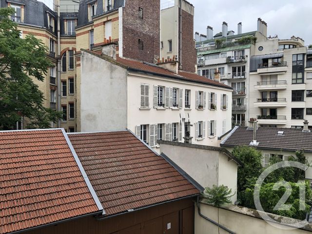 Afficher la photo en grand Appartement F3 à vendre - 3 pièces - 64.09 m2 - PARIS - 75015 - ILE-DE-FRANCE - Century 21 Vaugirard Convention