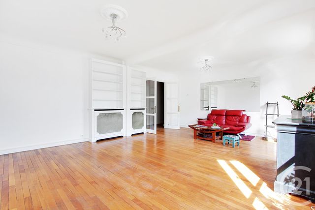 Afficher la photo en grand Appartement F4 à vendre - 4 pièces - 94.6 m2 - ISSY LES MOULINEAUX - 92 - ILE-DE-FRANCE - Century 21 Vaugirard Convention