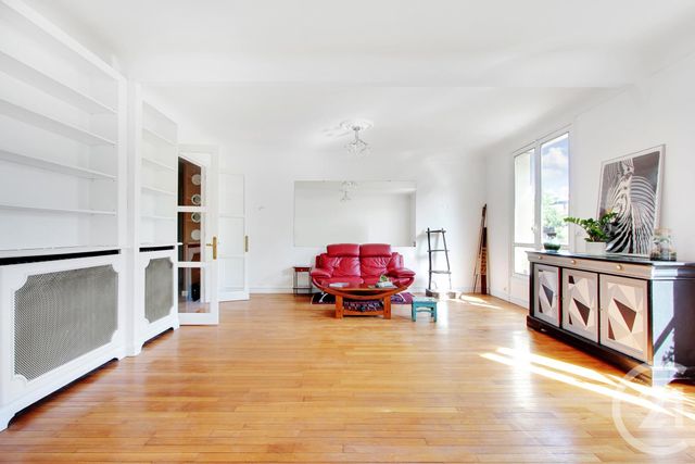 Afficher la photo en grand Appartement F4 à vendre - 4 pièces - 94.6 m2 - ISSY LES MOULINEAUX - 92 - ILE-DE-FRANCE - Century 21 Vaugirard Convention
