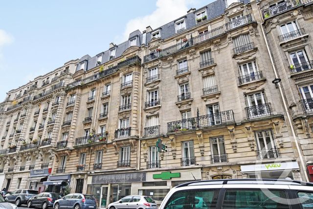 Afficher la photo en grand Appartement F2 à vendre - 2 pièces - 36.57 m2 - PARIS - 75015 - ILE-DE-FRANCE - Century 21 Vaugirard Convention