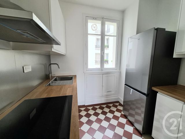 Afficher la photo en grand Appartement F3 à louer - 3 pièces - 65.5 m2 - PARIS - 75015 - ILE-DE-FRANCE - Century 21 Vaugirard Convention