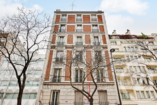 Appartement F2 à vendre - 2 pièces - 38.61 m2 - PARIS - 75015 - ILE-DE-FRANCE - Century 21 Vaugirard Convention