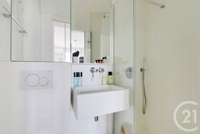 Appartement F2 à vendre - 2 pièces - 38.61 m2 - PARIS - 75015 - ILE-DE-FRANCE - Century 21 Vaugirard Convention