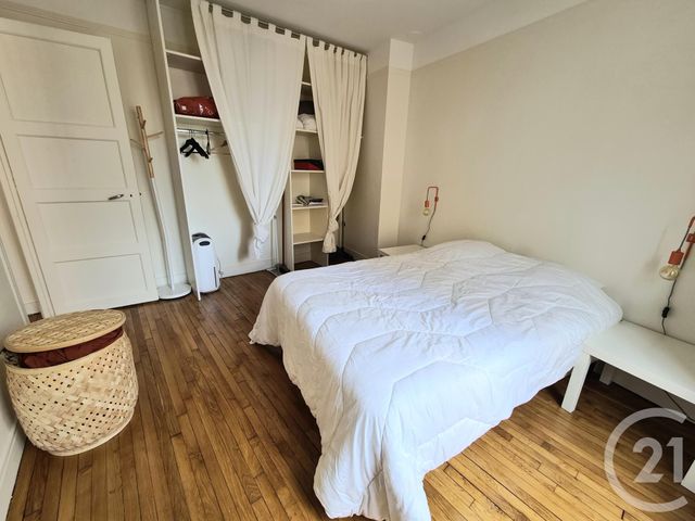 Afficher la photo en grand Appartement F2 à louer - 2 pièces - 38.2 m2 - PARIS - 75015 - ILE-DE-FRANCE - Century 21 Vaugirard Convention