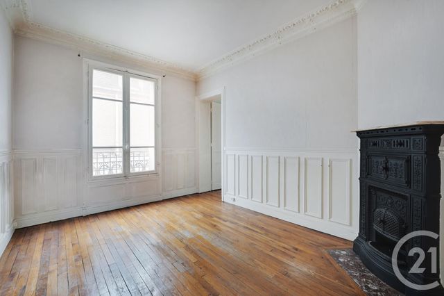  - PARIS - 