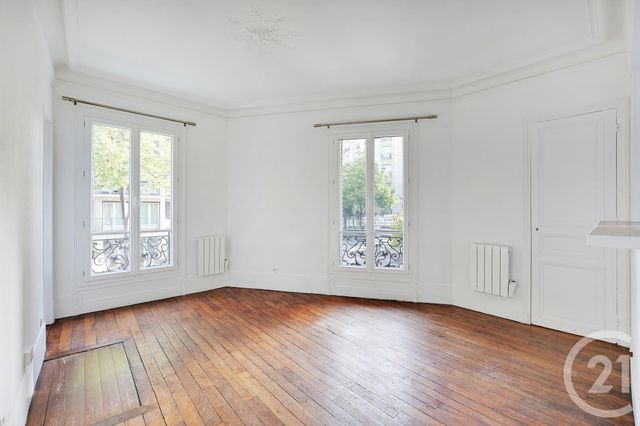 Appartement F4 à vendre - 4 pièces - 82.14 m2 - PARIS - 75015 - ILE-DE-FRANCE - Century 21 Vaugirard Convention