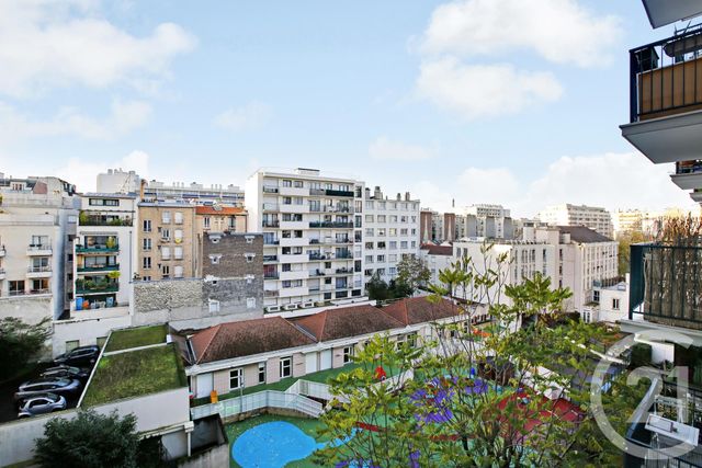  - PARIS - 