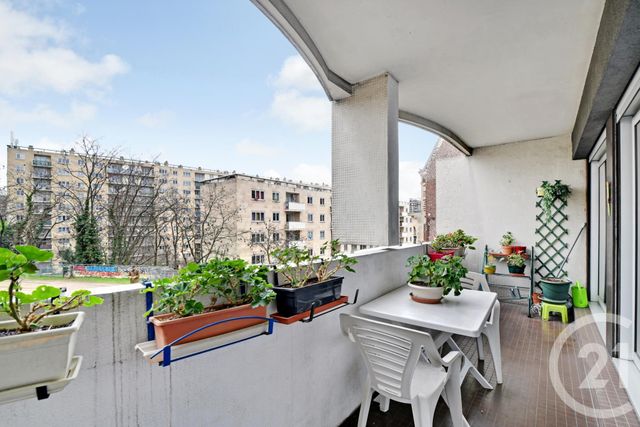  - PARIS - 