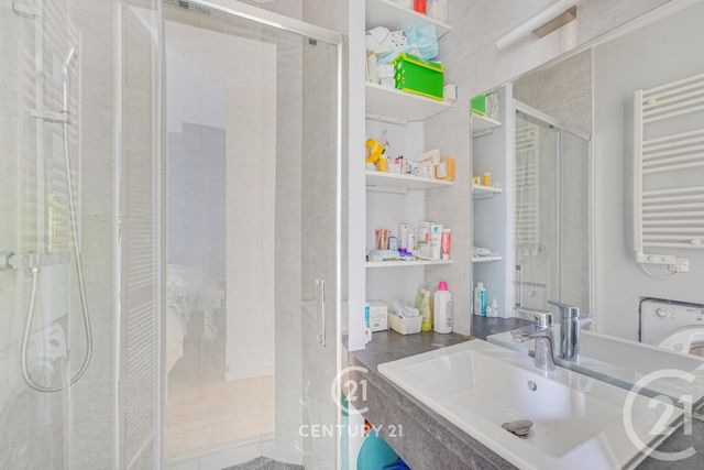 Appartement à vendre - 2 pièces - 38.89 m2 - PARIS - 75015 - ILE-DE-FRANCE - Century 21 Vaugirard Convention