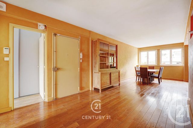 Appartement F5 à vendre - 5 pièces - 110.68 m2 - PARIS - 75015 - ILE-DE-FRANCE - Century 21 Vaugirard Convention