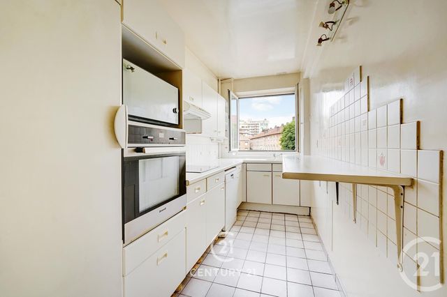 Appartement F5 à vendre - 5 pièces - 110.68 m2 - PARIS - 75015 - ILE-DE-FRANCE - Century 21 Vaugirard Convention