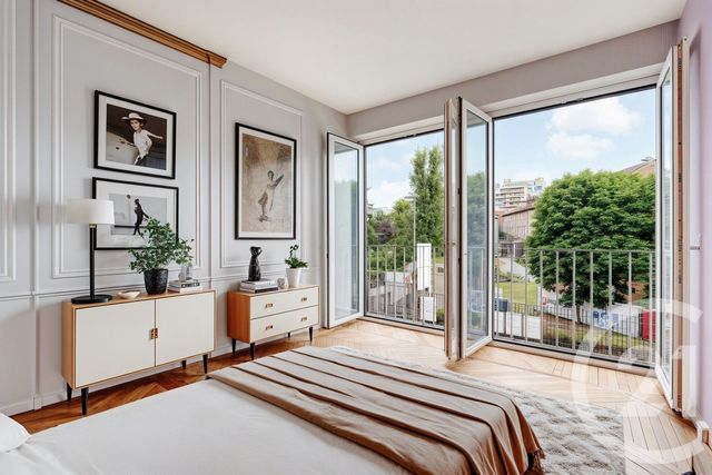 Appartement F5 à vendre - 5 pièces - 110.68 m2 - PARIS - 75015 - ILE-DE-FRANCE - Century 21 Vaugirard Convention