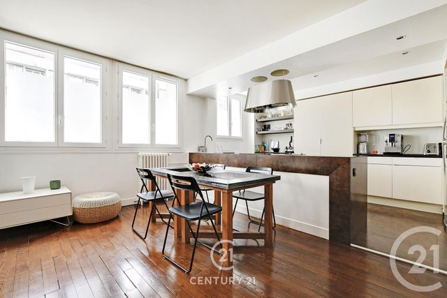 Appartement à vendre - 4 pièces - 81.0 m2 - PARIS - 75015 - ILE-DE-FRANCE - Century 21 Vaugirard Convention