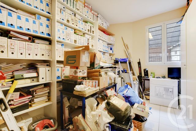 Afficher la photo en grand commerce à vendre - 58.4 m2 - PARIS - 75 - ILE-DE-FRANCE - Century 21 Vaugirard Convention