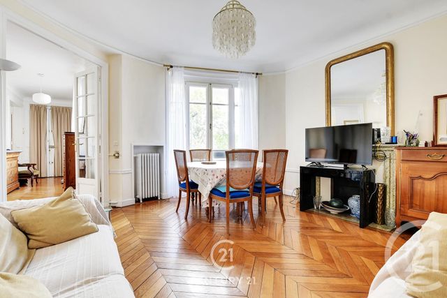  - PARIS - 