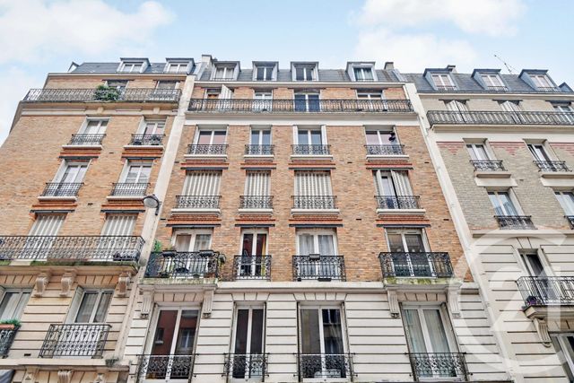 Appartement F3 à vendre - 3 pièces - 66.65 m2 - PARIS - 75015 - ILE-DE-FRANCE - Century 21 Vaugirard Convention