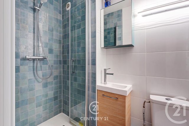 Appartement T4 à vendre - 4 pièces - 83.26 m2 - PARIS - 75015 - ILE-DE-FRANCE - Century 21 Vaugirard Convention