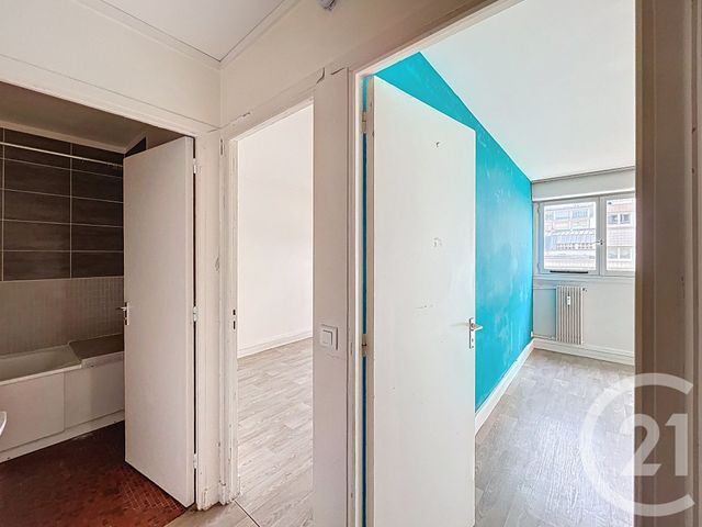 Afficher la photo en grand Appartement F3 à vendre - 3 pièces - 72.22 m2 - PARIS - 75015 - ILE-DE-FRANCE - Century 21 Vaugirard Convention