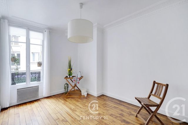 Appartement F2 à vendre - 2 pièces - 33.25 m2 - PARIS - 75015 - ILE-DE-FRANCE - Century 21 Vaugirard Convention