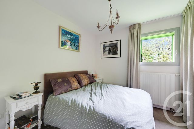 Afficher la photo en grand Appartement F3 à vendre - 3 pièces - 77.1 m2 - PARIS - 75015 - ILE-DE-FRANCE - Century 21 Vaugirard Convention