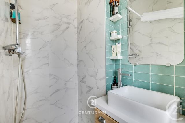 Appartement à vendre - 3 pièces - 49.38 m2 - PARIS - 75015 - ILE-DE-FRANCE - Century 21 Vaugirard Convention