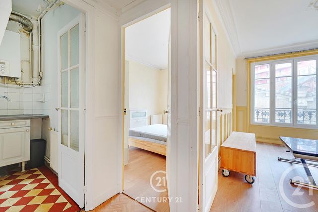 Appartement F2 à vendre - 2 pièces - 32.93 m2 - PARIS - 75015 - ILE-DE-FRANCE - Century 21 Vaugirard Convention