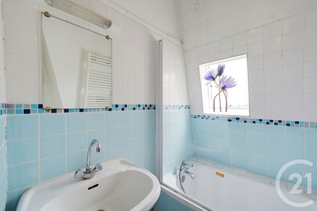 Appartement Studio à vendre - 1 pièce - 21.71 m2 - PARIS - 75015 - ILE-DE-FRANCE - Century 21 Vaugirard Convention