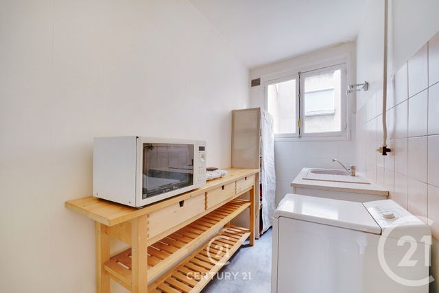 Appartement T1 à vendre - 1 pièce - 29.5 m2 - PARIS - 75016 - ILE-DE-FRANCE - Century 21 Vaugirard Convention
