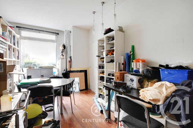 Appartement T3 à vendre - 3 pièces - 60.0 m2 - PARIS - 75015 - ILE-DE-FRANCE - Century 21 Vaugirard Convention