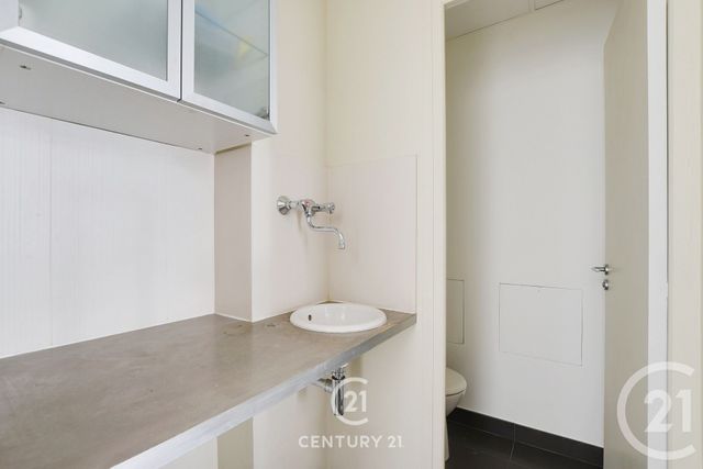 Appartement T3 à vendre - 3 pièces - 60.0 m2 - PARIS - 75015 - ILE-DE-FRANCE - Century 21 Vaugirard Convention