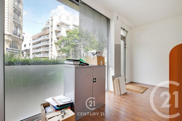 Appartement T3 à vendre - 3 pièces - 60.0 m2 - PARIS - 75015 - ILE-DE-FRANCE - Century 21 Vaugirard Convention