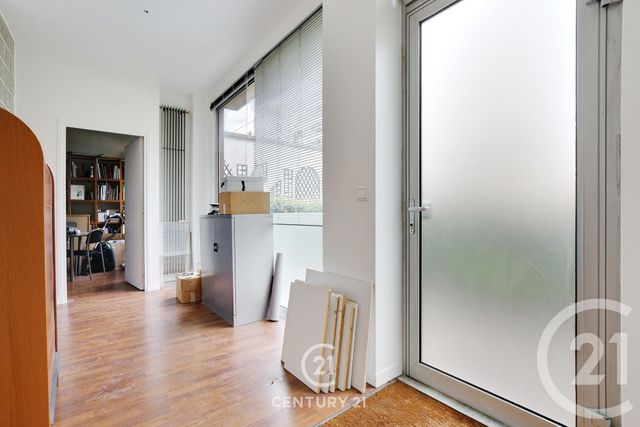 Appartement T3 à vendre - 3 pièces - 60.0 m2 - PARIS - 75015 - ILE-DE-FRANCE - Century 21 Vaugirard Convention