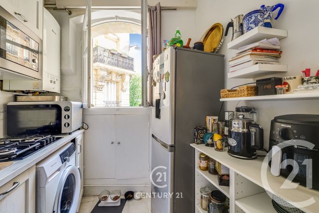Appartement T4 à vendre - 4 pièces - 70.0 m2 - PARIS - 75015 - ILE-DE-FRANCE - Century 21 Vaugirard Convention