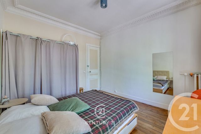 Appartement T4 à vendre - 4 pièces - 70.0 m2 - PARIS - 75015 - ILE-DE-FRANCE - Century 21 Vaugirard Convention
