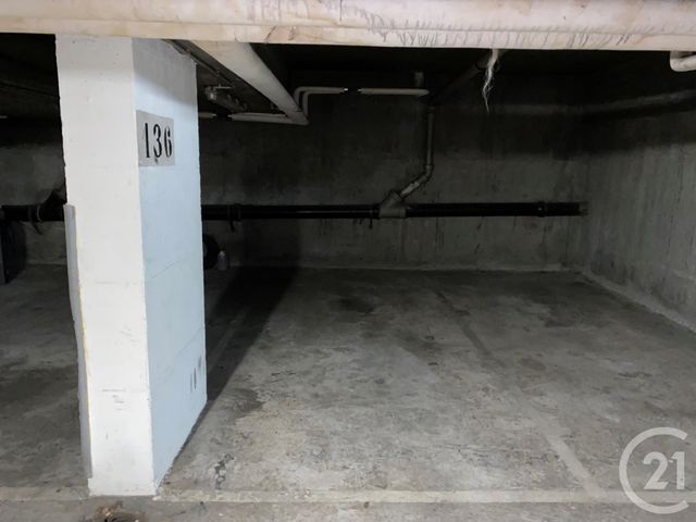 Parking à louer PARIS