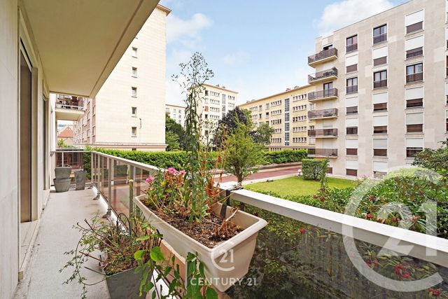 Appartement T5 à vendre - 5 pièces - 81.31 m2 - PARIS - 75015 - ILE-DE-FRANCE - Century 21 Vaugirard Convention