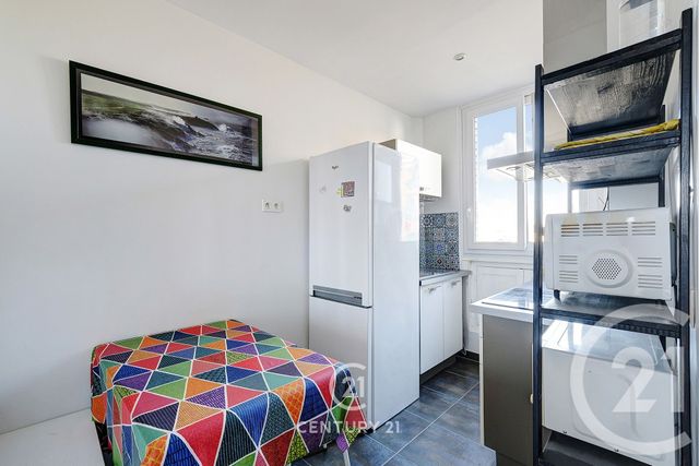 Afficher la photo en grand Appartement F2 à vendre - 2 pièces - 36.85 m2 - PARIS - 75015 - ILE-DE-FRANCE - Century 21 Vaugirard Convention