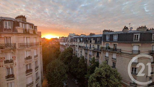 Appartement T3 à vendre - 3 pièces - 55.65 m2 - PARIS - 75015 - ILE-DE-FRANCE - Century 21 Vaugirard Convention