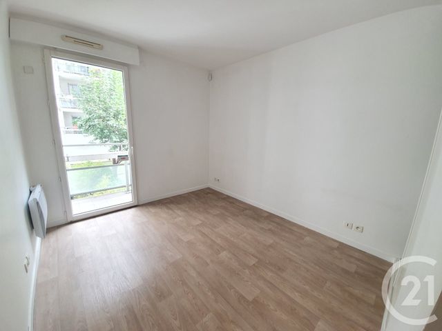 Appartement F3 à louer - 3 pièces - 76.15 m2 - PARIS - 75015 - ILE-DE-FRANCE - Century 21 Vaugirard Convention