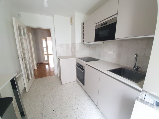 Appartement F3 à louer - 3 pièces - 76.15 m2 - PARIS - 75015 - ILE-DE-FRANCE - Century 21 Vaugirard Convention