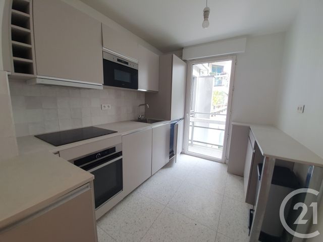 Appartement F3 à louer - 3 pièces - 76.15 m2 - PARIS - 75015 - ILE-DE-FRANCE - Century 21 Vaugirard Convention